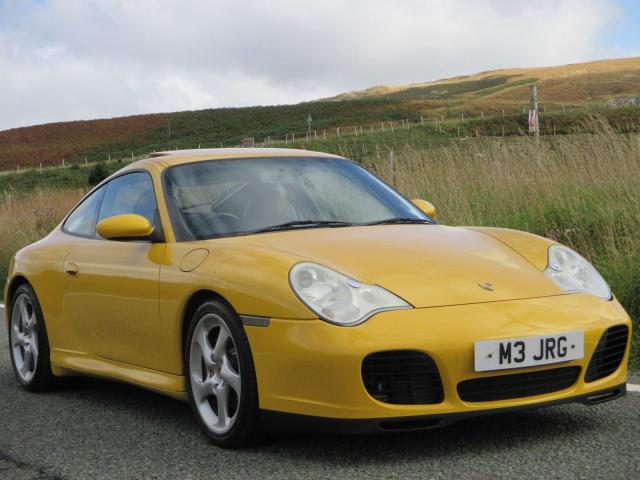 Porsche 911 Carrera 4S Turbo