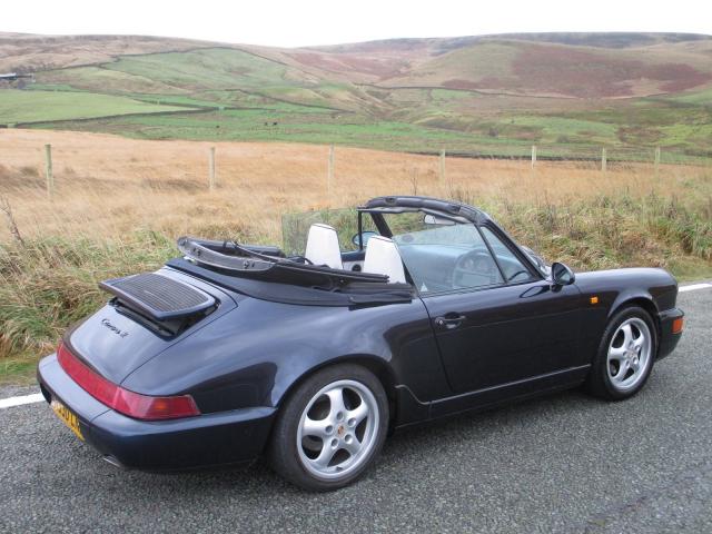 Porsche 964 Carrera Convertible